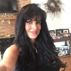 Meet your Posher, Lynne